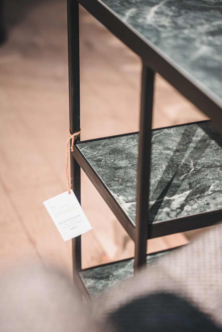 Fibo desk - Black metal